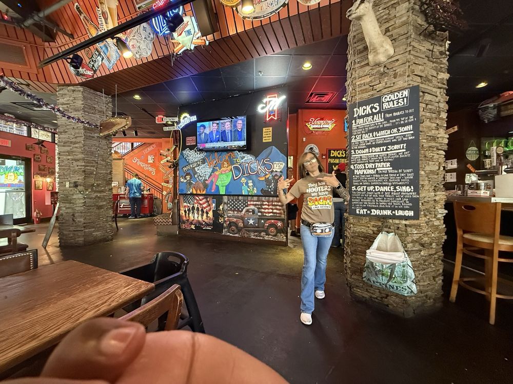 Dick's Last Resort