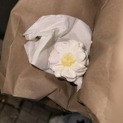 Napoli Wood Fired Pizza & Bakery - Homemade edible flower so pretty