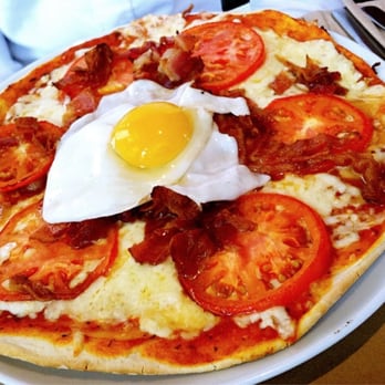 Au Bonnet d'Âne - Eggs, tomato, mozzarella, and bacon "breakfast pizza"...delicious! - Cafes Near Me - Quebec City, Quebec Au Bonnet d'Âne - Eggs, tomato, mozzarella, and bacon "breakfast pizza"...delicious! - Cafes Near Me - Quebec City, Quebec