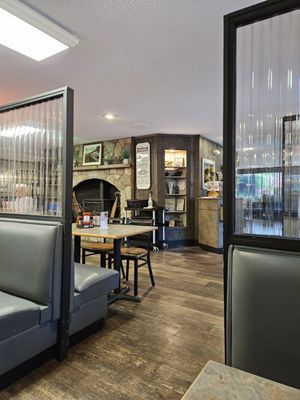 Banners Restaurant by null