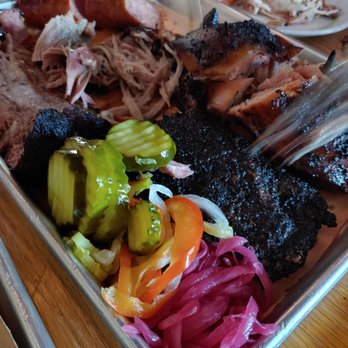 Hank's Texas BBQ - Barbequetery board - all the meats and so pretty - Barbeque Near Me - Columbus, Ohio Hank's Texas BBQ - Barbequetery board - all the meats and so pretty - Barbeque Near Me - Columbus, Ohio
