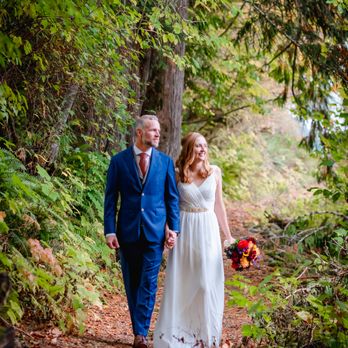 Juli Bonell Photography - Lake Quinault, Olympic National Park Wedding - Event Photography Near Me