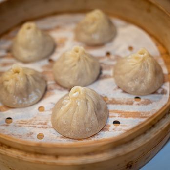 Dumpling World - 豬肉小龍包 Pork Xiao Long Bao - Chinese Near Me - Sugar Land, Texas Dumpling World - 豬肉小龍包 Pork Xiao Long Bao - Chinese Near Me - Sugar Land, Texas