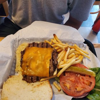 Main Street Cafe - Cheeseburger - Coffee & Tea Near Me - Hurricane, Utah