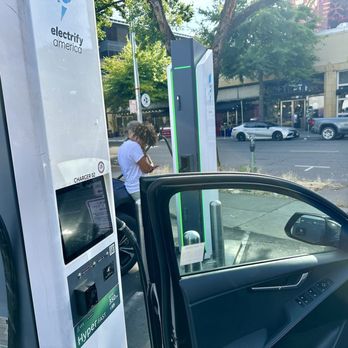 Electrify America - Filling up the ev with electrical juice! - EV Charging Stations Near Me - Sacramento, California Electrify America - Filling up the ev with electrical juice! - EV Charging Stations Near Me - Sacramento, California