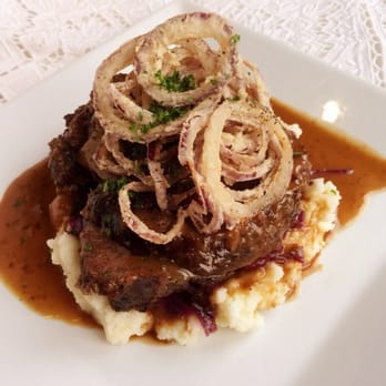 La Zingara - Beef Cheeks on Smashed potatoes with red cabbage, toppled with Frizzled Onions. A special in January 2016, not on regular menu - Italian Near Me - Bethel, Connecticut La Zingara - Beef Cheeks on Smashed potatoes with red cabbage, toppled with Frizzled Onions. A special in January 2016, not on regular menu - Italian Near Me - Bethel, Connecticut