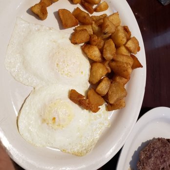 Miki's Restaurant - Homefries, crisp as requested - Breakfast & Brunch Near Me - Matthews, North Carolina