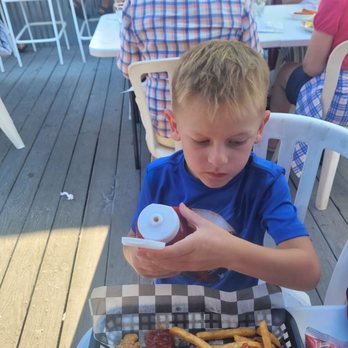Gull Landing - Kids chicken strips meal - Cocktail Bars Near Me - Pentwater, Michigan