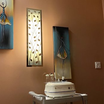 Noble Beauty Center - room inside - Weight Loss Centers Near Me - Diamond Bar, California Noble Beauty Center - room inside - Weight Loss Centers Near Me - Diamond Bar, California