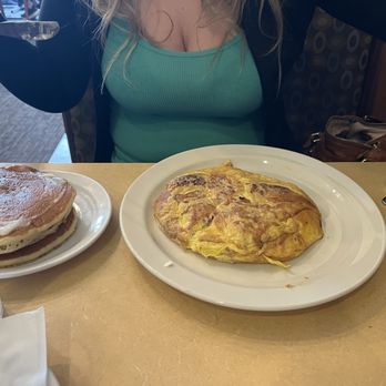 The Original Pancake House - Omelete and pancakes - Juice Bars & Smoothies Near Me - Avon, Ohio