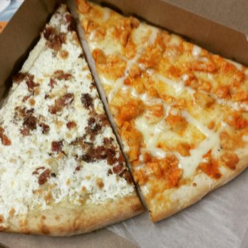 Delmar Pizzeria - Alfredo slice, Buffalo Chicken slice - Pizza Near Me - Brooklyn, New York