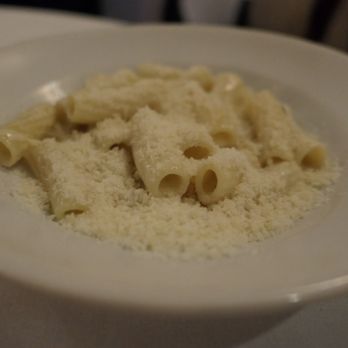Caffe Pinguini Italian Restaurant - Rigatoni Gorgonzola - Italian Near Me - Los Angeles, California Caffe Pinguini Italian Restaurant - Rigatoni Gorgonzola - Italian Near Me - Los Angeles, California