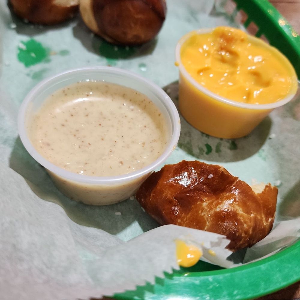 Geneva Taphouse - Pretzel bites but just go for thr large pretzel for a few bucks more - Beer Bar Near Me - Lake Geneva, Wisconsin