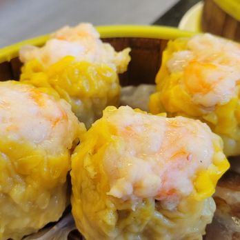 Phu Chen Kitchen - Humongous Shao mai, and so tasty! Our #1 favorite here! - Dim Sum Near Me - Fontana, California Phu Chen Kitchen - Humongous Shao mai, and so tasty! Our #1 favorite here! - Dim Sum Near Me - Fontana, California