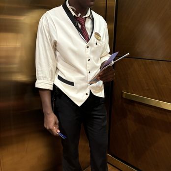 The Spectator Hotel - Jerry! My amazing butler who went out of his way! - Hotels Near Me - Charleston, South Carolina The Spectator Hotel - Jerry! My amazing butler who went out of his way! - Hotels Near Me - Charleston, South Carolina