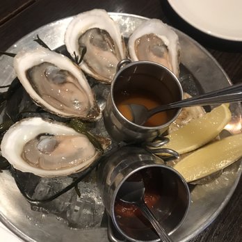 Richmond Station - Oysters on half shell from PEI - Canadian (New) Near Me - Toronto, Ontario