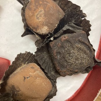 Ginza Florist - Moldy candy - Florists Near Me - Whittier, California Ginza Florist - Moldy candy - Florists Near Me - Whittier, California
