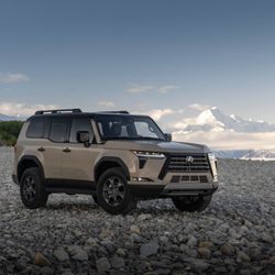 Lexus - Lexus GX 550 Overtrail Package with Earth Exterior