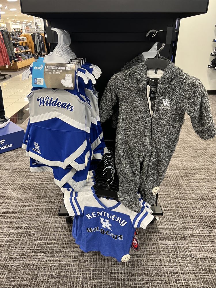 MACY’S Updated June 2024 40 Photos & 30 Reviews 3301