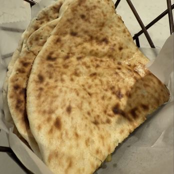 Clay Pit - Palak Paneer Naan - Indian Near Me - Austin, Texas Clay Pit - Palak Paneer Naan - Indian Near Me - Austin, Texas