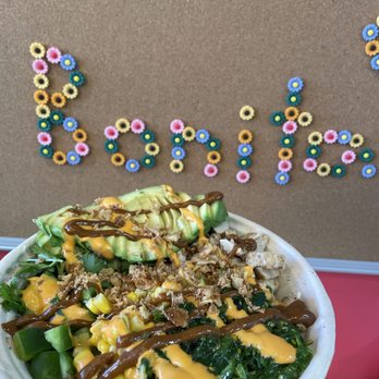 Bonita Bowls Wheaton, IL - Costume poké bowl. Very fresh ingredients and great portion for the price. Amazing food and smoothie bowl spot. - Acai Bowls Near Me - Wheaton, Illinois