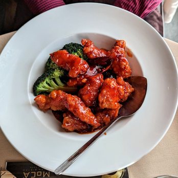 MoCA Asian Bistro - General Tso chicken - Asian Fusion Near Me - Woodbury, New York MoCA Asian Bistro - General Tso chicken - Asian Fusion Near Me - Woodbury, New York