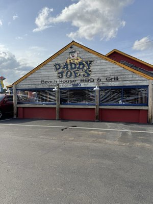 Daddy Joe's Beach House BBQ and Grill by null
