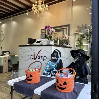 Salon NB - Nail Salons Near Me - Chicago, Illinois