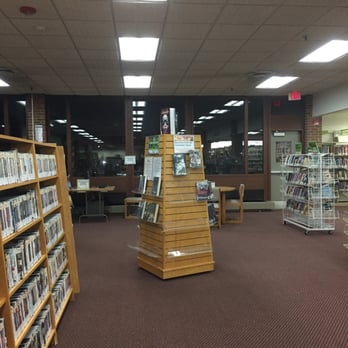 Cranston Public Library - Libraries Near Me - Cranston, Rhode Island
