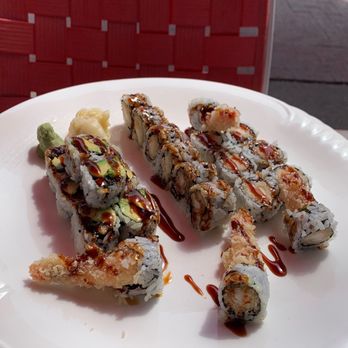 TJ Asian Bistro - The eel avocado rolls were one of the best I ever tasted and I ordered the shrimp tempura which was perfect. - Japanese Near Me - Woodside, New York TJ Asian Bistro - The eel avocado rolls were one of the best I ever tasted and I ordered the shrimp tempura which was perfect. - Japanese Near Me - Woodside, New York