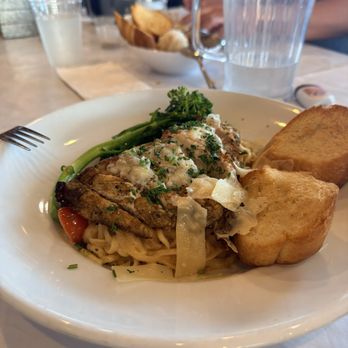 Rockin' Cajun Seafood And Grill - Pasta - Cajun/Creole Near Me - Carson, California Rockin' Cajun Seafood And Grill - Pasta - Cajun/Creole Near Me - Carson, California
