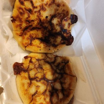 Campestre Chicken - Papusas - Salvadoran Near Me - Lincoln Park, Michigan