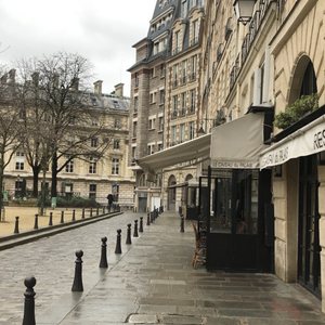 Le Caveau du Palais on Yelp