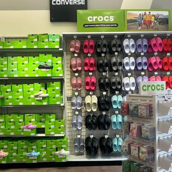 Rack Room Shoes - Shoe Stores Near Me - Georgetown, Texas