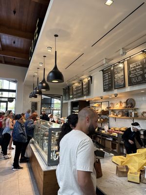 Porto's Bakery and Cafe by null