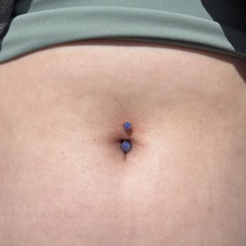 Metal & Stone - Naval piercing - Piercing Near Me - San Diego, California Metal & Stone - Naval piercing - Piercing Near Me - San Diego, California