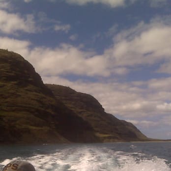 Catamaran Kahanu - Boating Near Me - Eleele Kauai, Hawaii