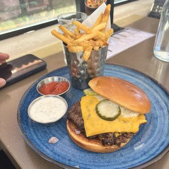 Eureka! - Double smash - American Near Me - Indian Wells, California