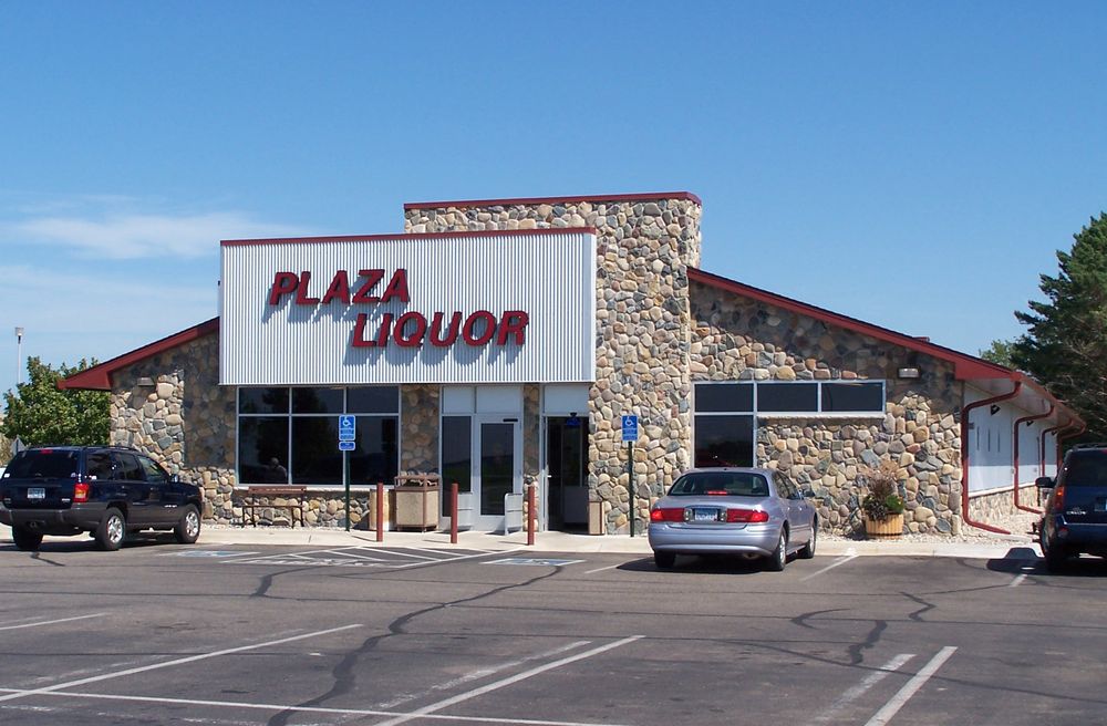 PLAZA DISCOUNT LIQUORS Updated September 2024 400 34th Ave W