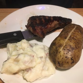 Applebee's Grill + Bar - this is what 8 ounce sirloin looks like - American Near Me - Lodi, California Applebee's Grill + Bar - this is what 8 ounce sirloin looks like - American Near Me - Lodi, California