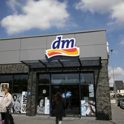 Dm-drogerie Markt - Eingang