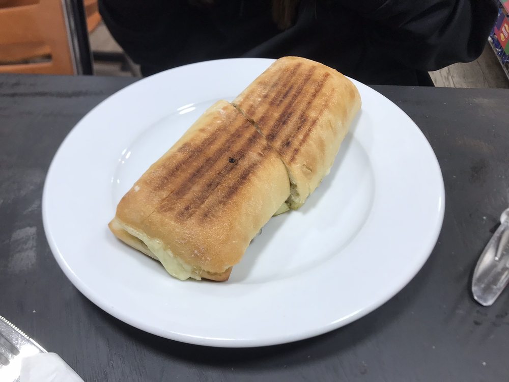 PICCOLO SNACK BAR Updated April 2024 115 Euston Street, London