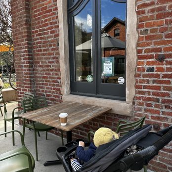Tootsies - a baby in a stroller outside a cafe - Italian Near Me - Palo Alto, California Tootsies - a baby in a stroller outside a cafe - Italian Near Me - Palo Alto, California