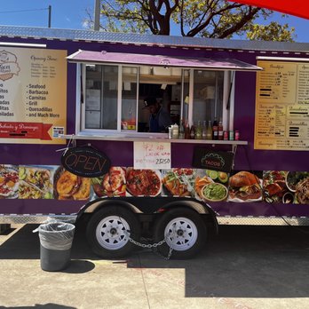 Taco Mana - Traila - Food Trucks Near Me - Cedar Park, Texas