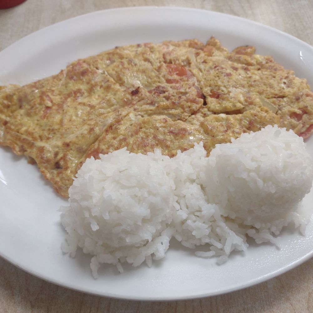 Thelma's Restaurant - Corn beef omelette with white rice - Filipino Near Me - Waipahu, Hawaii Thelma's Restaurant - Corn beef omelette with white rice - Filipino Near Me - Waipahu, Hawaii