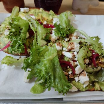Ali’i Coffee - Avocado Toast - feta cheese, pickled onion slivers, fresh greens with a tasty dressing on crunchy toast! - Coffee & Tea Near Me - Honolulu, Hawaii
