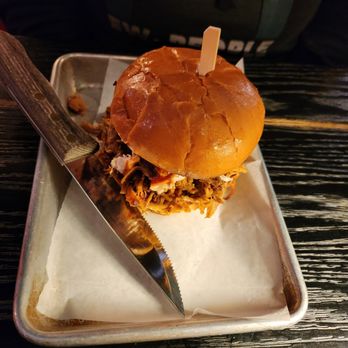 Magnolia Tavern - Pulled pork Sandwich - Southern Near Me - Vancouver, Washington Magnolia Tavern - Pulled pork Sandwich - Southern Near Me - Vancouver, Washington