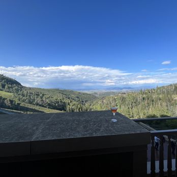 Montage Deer Valley - Fresh air & Espresso Cocktails - Resorts Near Me - Park City, Utah