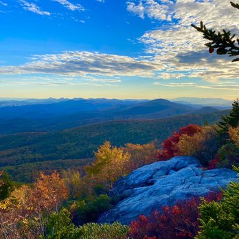 Linn Cove Viaduct - Landmarks & Historical Buildings Near Me - Newland, North Carolina
