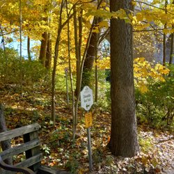 Signage along the trail is good.